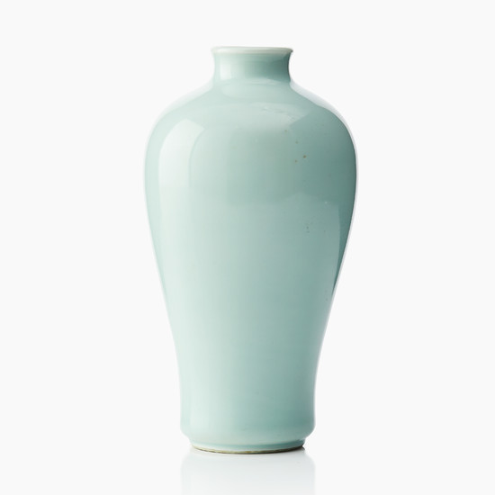 A Chinese Celadon Vase ‘meiping’
