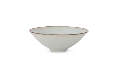 A Chinese qingbai porcelain bowl