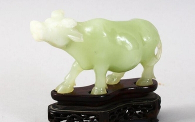 A GOOD CHINESE CARVED JADE / HARDSTONE FIGURE OF A COW