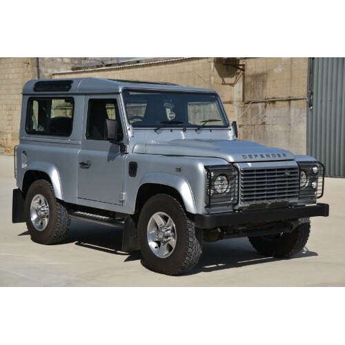 A LAND ROVER DEFENDER 90 XS STATION WAGON Registration Numbe...