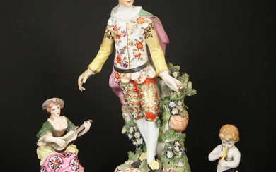 A LOT OF THREE PORCELAIN FIGURES