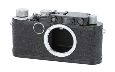 A Leica IIf Rangefinder Body