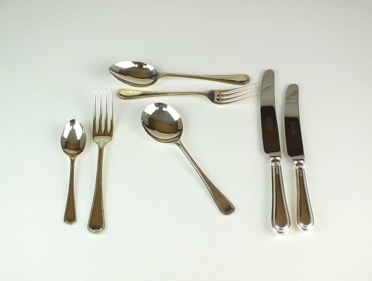A collection of United Cutlers silver cutlery