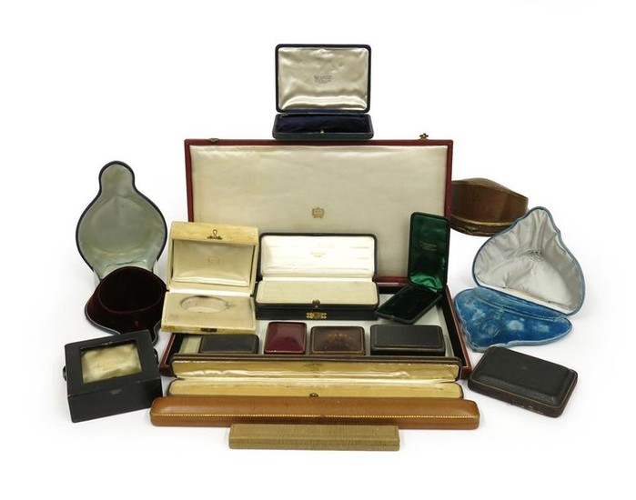 A collection of eighteen jewellery boxes, including a...