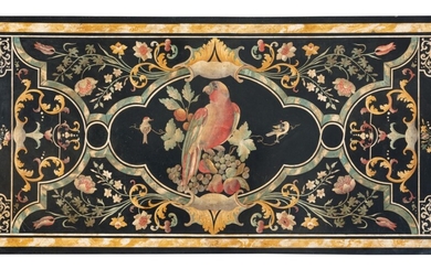 A scagliola top, Firenze, late 17th century, attributed to Lorenzo Bonuccelli | Plateau en scagliola, travail florentin de la fin du XVIIème siècle attribué à Lorenzo Bonuccelli