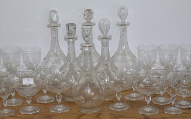 A set of glasses and six engraved crystal...
