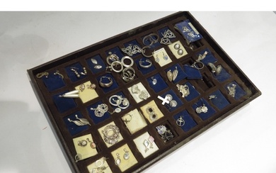 A tray of mostly silver jewellery including earrings, pendan...