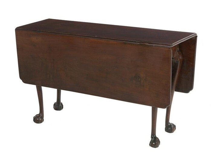 American Chippendale Mahogany Drop-Leaf Table