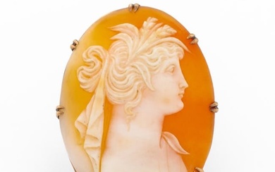 Antique 10K Gold Carved Shell Cameo Pin