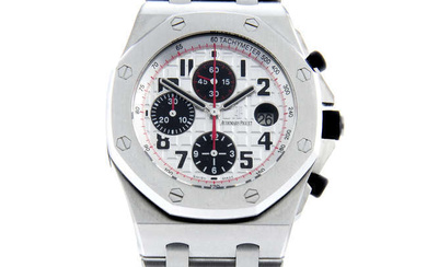 Audemars Piguet - a Royal Oak Offshore chronograph bracelet watch, 45mm.