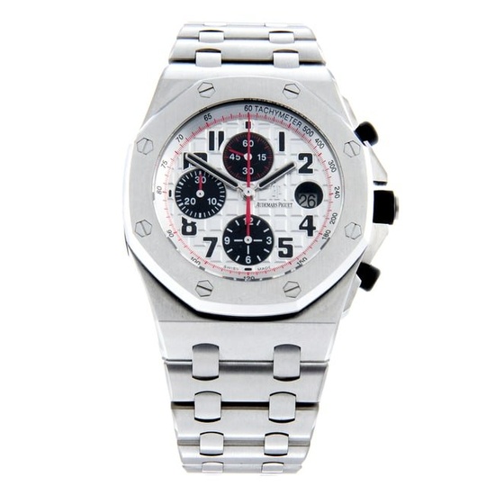 Audemars Piguet - a Royal Oak Offshore chronograph bracelet watch. Stainless steel case. Case width