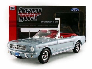 Auto World - 1:18 - Ford Mustang Convertible 1965