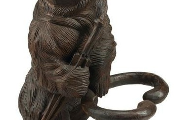 BLACK FOREST STYLE CARVED BEAR UMBRELLA STAND