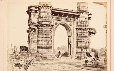 Biggs (Thomas). Architecture at Ahmedabad, 1st edition, London: John Murray, 1866