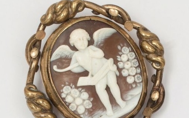 Brooch " Reliquaire " decorated with a cameo...
