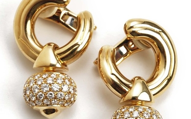 Bulgari: A pair of diamond ear clips “Pigne” each set with numerous brilliant-cut diamonds, mounted in 18k gold. L. app. 3.5 cm. Signed Bulgari.