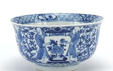Chinese blue and white porcelain bowl, hand painted with fig...