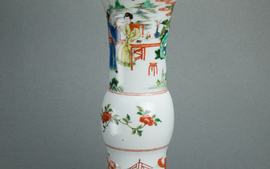 Chinese wucai trumpet vase