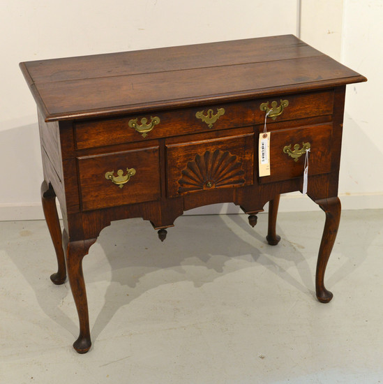 Chippendale carved walnut dressing table