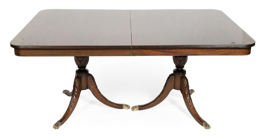 DOUBLE-PEDESTAL DINING TABLE 20th Century Height