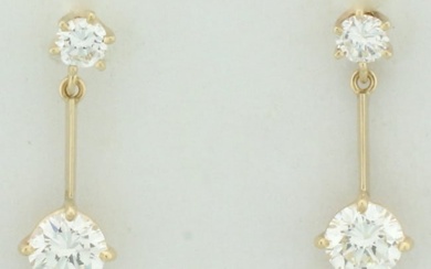 Diamond Dangle Earrings in 14k Yellow Gold