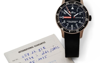 Fortis, Cosmonaut, édition limitée n° 261/2012, vendue le 31 mai 2015. Une grande montre étanche...