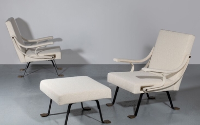 Ignazio GARDELLA 1905-1999Paire de fauteuils "Digamma" et son ottoman - 1957Sabots en laiton, piétement en...