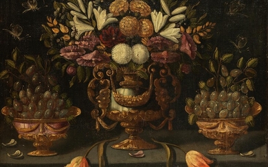 Juan Bautista de Espinosa, um 1590 Madrid – um 1640, STILLLEBEN MIT BLUMEN UND FRÜCHTEN IN PRUNKVASEN