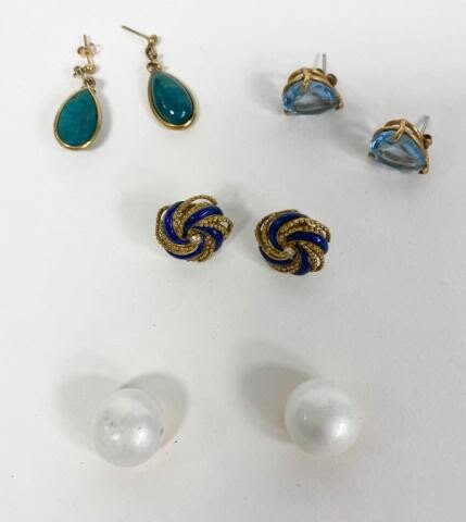 Lot of Gold and Gold Tone Earrings
