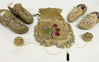 Lot of Native American Indian Beaded Leather Items
