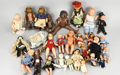 Lot of antique dolls