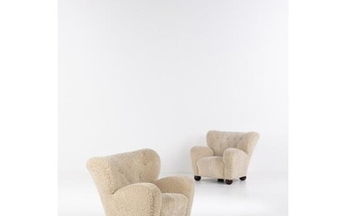 Marta Blomstedt (1899-1982) Aulanko Pair of armchairs Wood and fabric Birch and fabric Model created