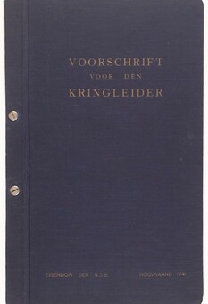 NSB album 'Voorschrift voor den Kringleider', gevuld met voorschriften en...