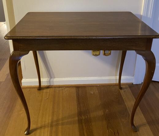 Queen Anne Style Side Table