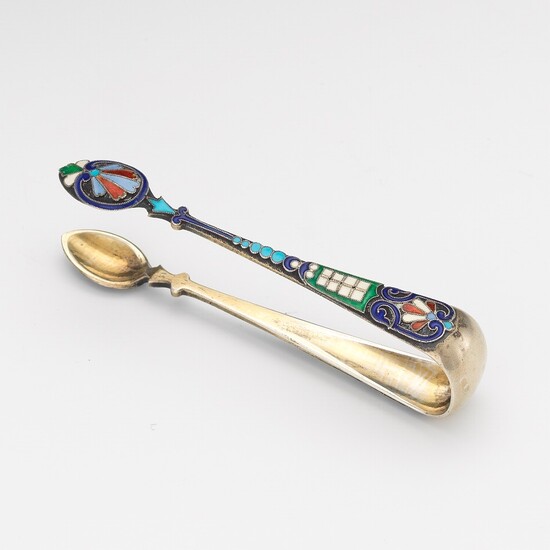Russian Export 88 Zolotniki Silver and Enamel Sugar Tongs, Moscow, marks ca. 1908-1926