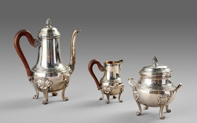 Service à thé en argent de style Louis XVI à noeuds de rubans en anses...
