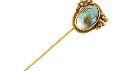 The Kalo Shop stick pin with floral accents face: 11/16"sq; overall: 2 5/8"l