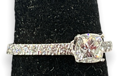 Tiffany & Co Lucky Ladies Platinum & Diamond Ring!