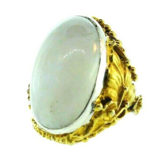 VICTORIAN 14k White & Yellow Gold & Milky Quartz Ring