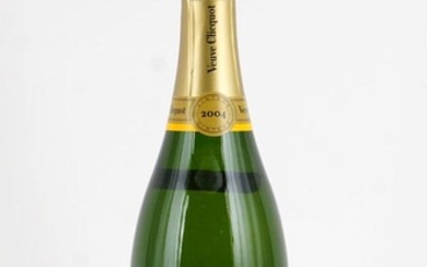 Veuve Cliquot Ponsardin 2004 Champagne Appellation... - Lot 2 - Iegor
