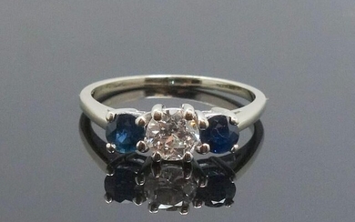 Vintage 14k White Gold Diamond Sapphire Ladies Ring
