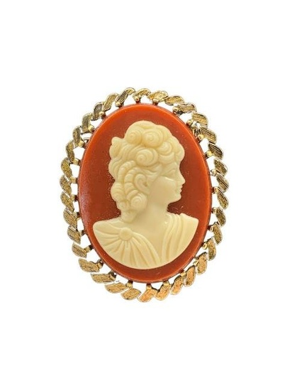 Vintage Red & White Cameo Brooch Depicting A Silhouette Of A Victorian Beauty