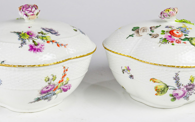 (lot of 2) A pair of Meissen covered bowls