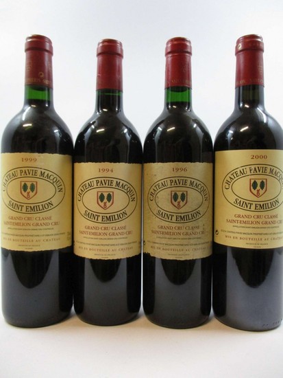 12 bouteilles 3 bts : CHÂTEAU PAVIE MACQUIN 1994 GCC Saint Emilion (étiquettes léger abimées)