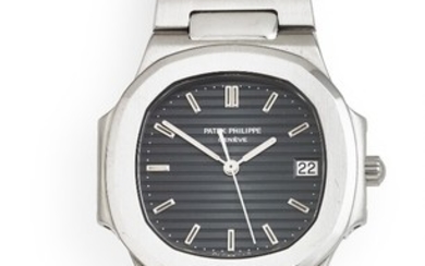 Patek Philippe: A lady's wristwatch of steel. Model Nautilus, ref. 3900. Quartz movement with date. 1980s.