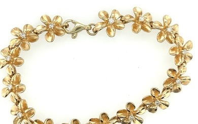 14k Gold & Diamond Flower Bracelet