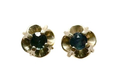 14k Yellow Gold Teal Sapphire Floral Stud Earrings