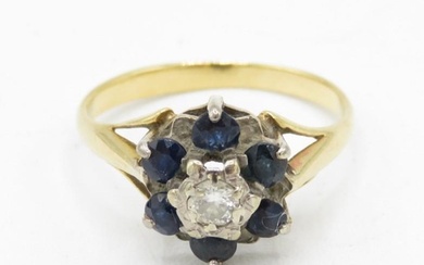 18ct gold vintage sapphire and diamond set cluster ring (2.6...