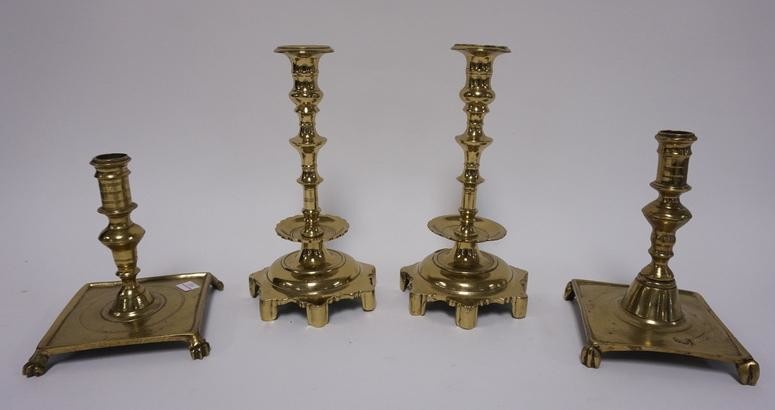 2 PAIRS OF ANTIQUE BRASS CANDLESTICKS