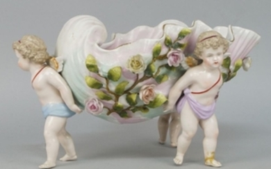 A Continental porcelain shell moulded centrepiece, possibly...